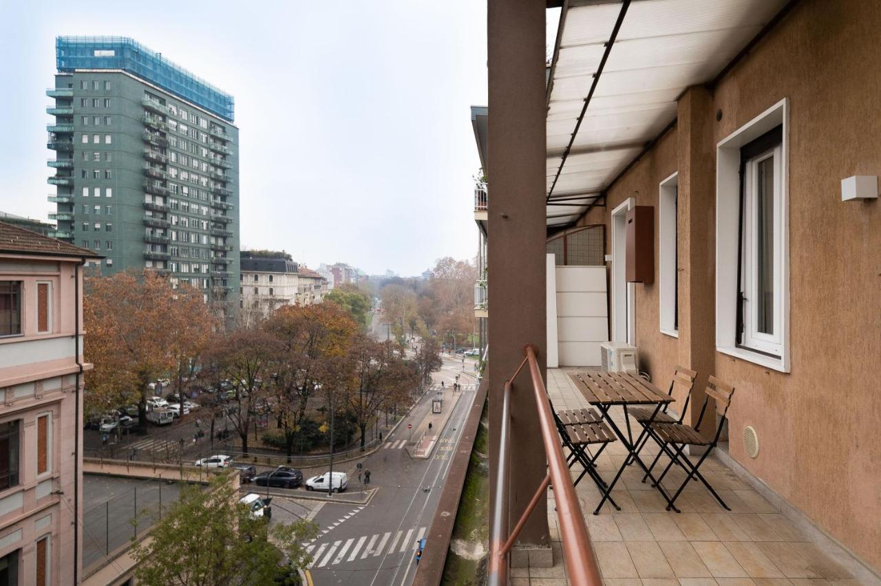 Montello Livings, Exclusive Terrace And Skyline View Apartment มิลาน ภายนอก รูปภาพ